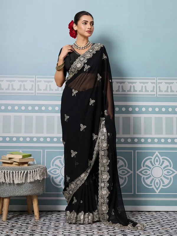 Leelavati_Embroidered_Embellished_Bollywood_Georgette_Saree_Purple