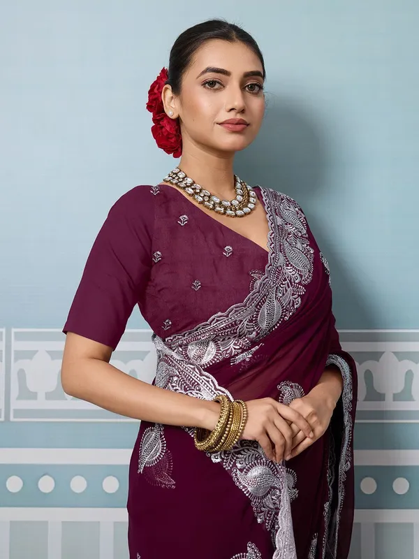 Leelavati_Embroidered_Embellished_Bollywood_Georgette_Saree_Purple