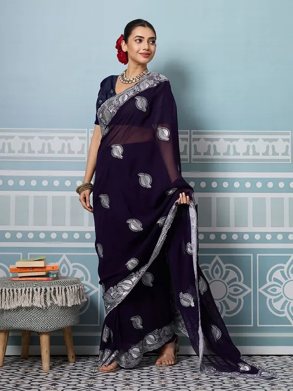 Leelavati_Embroidered_Embellished_Bollywood_Georgette_Saree_Purple
