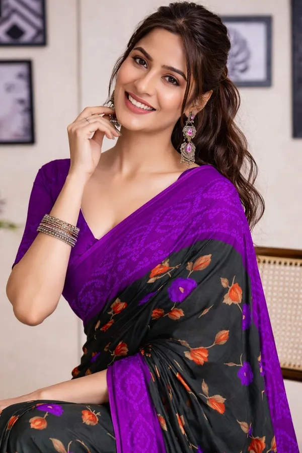 Leelavati_Printed_Floral_Print_Geometric_Print_Blocked_Printed_Ikkat_Pure_Cotton_Saree_Green