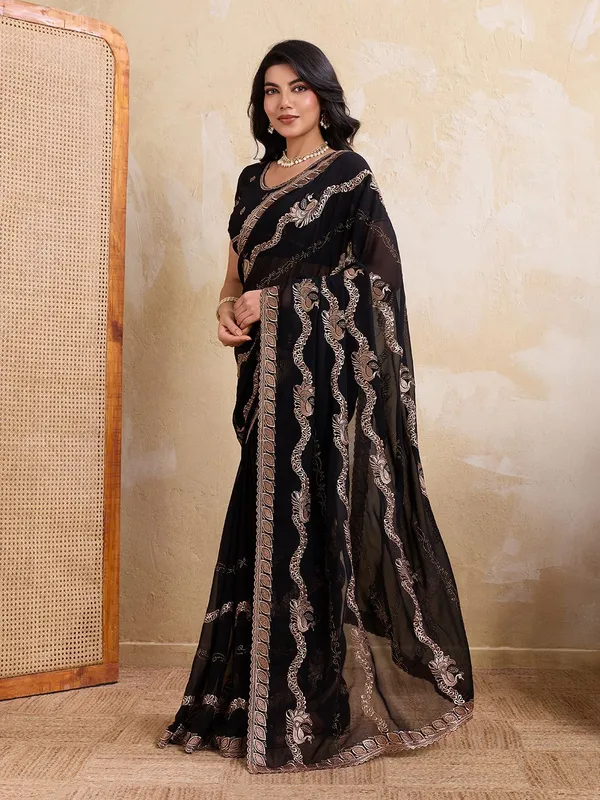 Leelavati_Embellished_Embroidered_Bollywood_Chiffon_Saree_Black