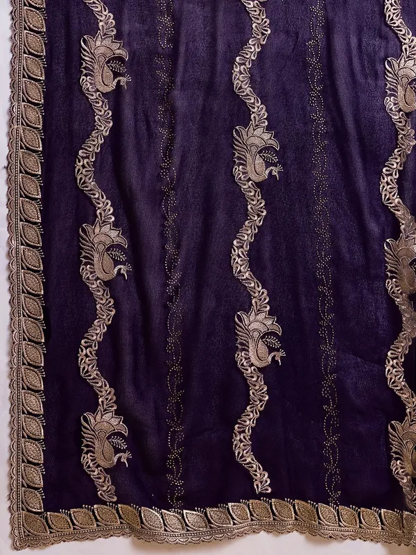 Leelavati_Embellished_Embroidered_Bollywood_Chiffon_Saree_Purple