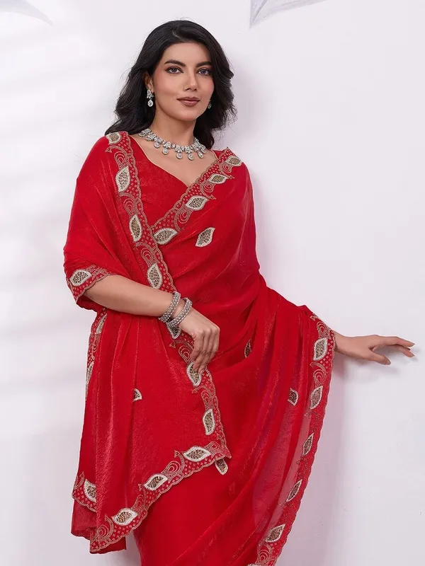Leelavati_Embellished_Bollywood_Jimmy_Jimmy_Saree_Red