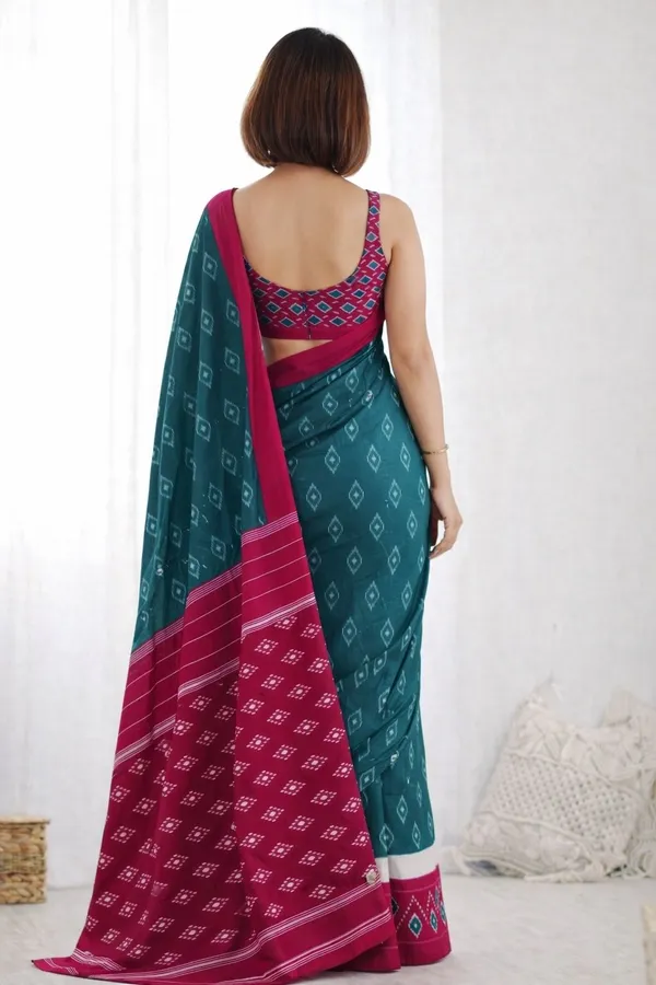 Leelavati_Printed_Floral_Print_Geometric_Print_Blocked_Printed_Ikkat_Pure_Cotton_Saree_Dark_Blue