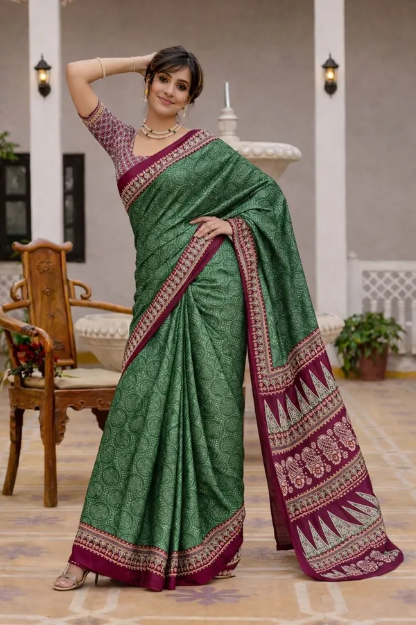 Leelavati_Printed_Floral_Print_Geometric_Print_Blocked_Printed_Ikkat_Pure_Cotton_Saree_Dark_Green