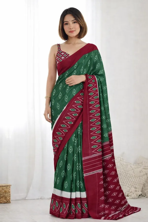 Leelavati_Printed_Floral_Print_Geometric_Print_Blocked_Printed_Ikkat_Pure_Cotton_Saree_Dark_Green