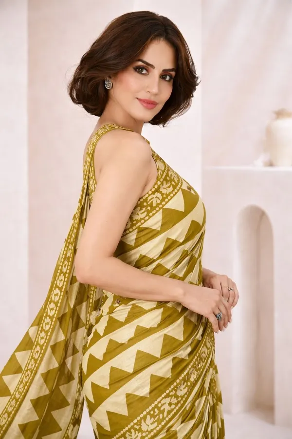 Leelavati_Printed_Ikkat_Pure_Cotton_Saree_Light_Green