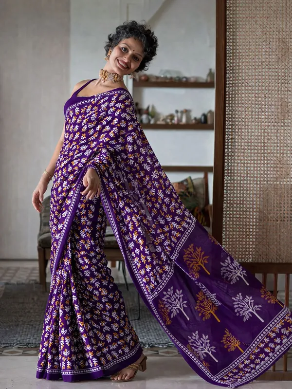 Leelavati_Printed_Floral_Print_Geometric_Print_Blocked_Printed_Daily_Wear_Pure_Cotton_Saree_Purple