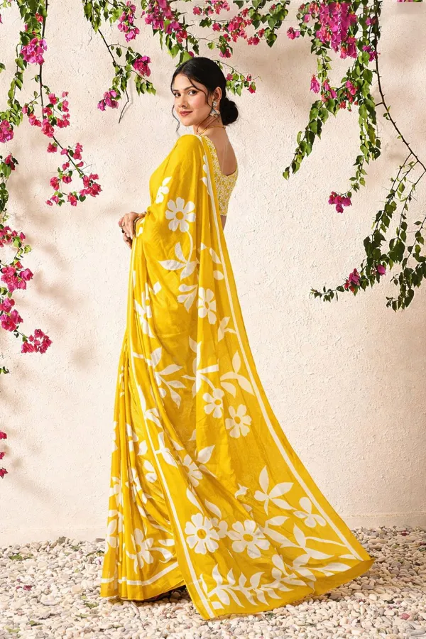 Leelavati_Printed_Floral_Print_Geometric_Print_Blocked_Printed_Daily_Wear_Pure_Cotton_Saree_Gold_And_Yellow