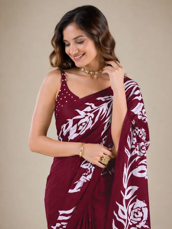 Leelavati_Printed_Floral_Print_Geometric_Print_Blocked_Printed_Daily_Wear_Pure_Cotton_Saree_Maroon