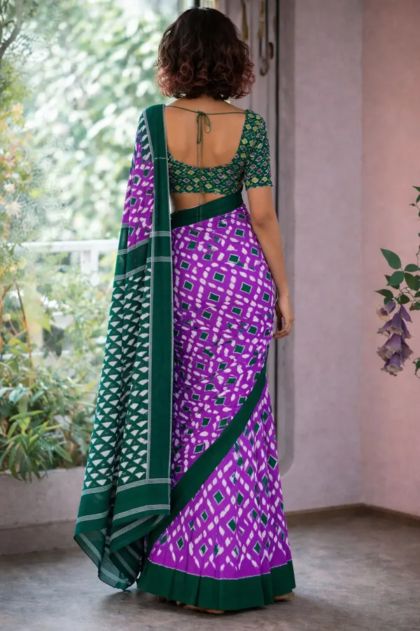 Leelavati_Printed_Floral_Print_Geometric_Print_Blocked_Printed_Daily_Wear_Pure_Cotton_Saree_Purple