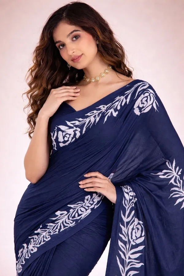 Leelavati_Printed_Floral_Print_Geometric_Print_Blocked_Printed_Daily_Wear_Pure_Cotton_Saree_Blue