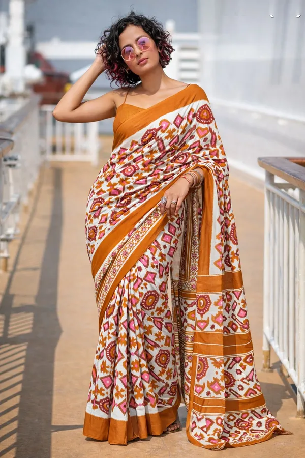 Leelavati_Printed_Floral_Print_Geometric_Print_Blocked_Printed_Daily_Wear_Pure_Cotton_Saree_Mustard