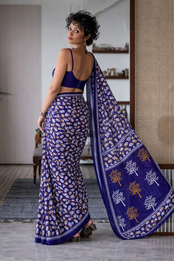 Leelavati_Printed_Floral_Print_Geometric_Print_Blocked_Printed_Daily_Wear_Pure_Cotton_Saree_Blue