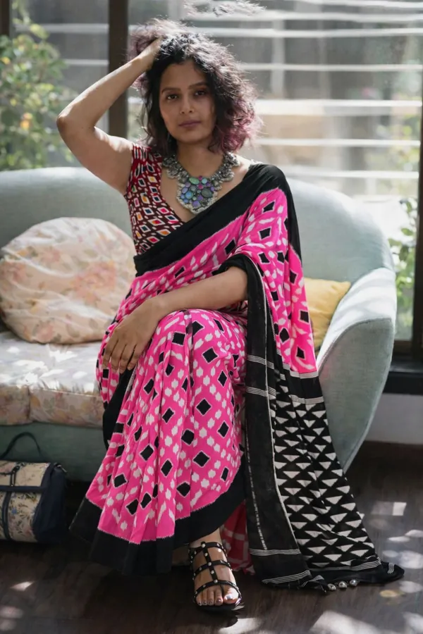Leelavati_Printed_Floral_Print_Geometric_Print_Blocked_Printed_Daily_Wear_Pure_Cotton_Saree_Pink