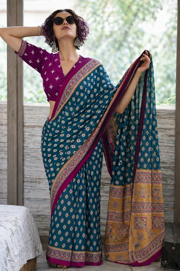 Leelavati_Printed_Floral_Print_Geometric_Print_Blocked_Printed_Daily_Wear_Pure_Cotton_Saree_Grey