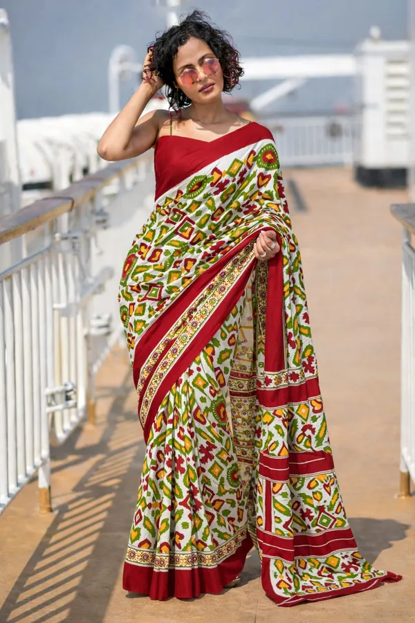 Leelavati_Printed_Floral_Print_Geometric_Print_Blocked_Printed_Daily_Wear_Pure_Cotton_Saree_Maroon