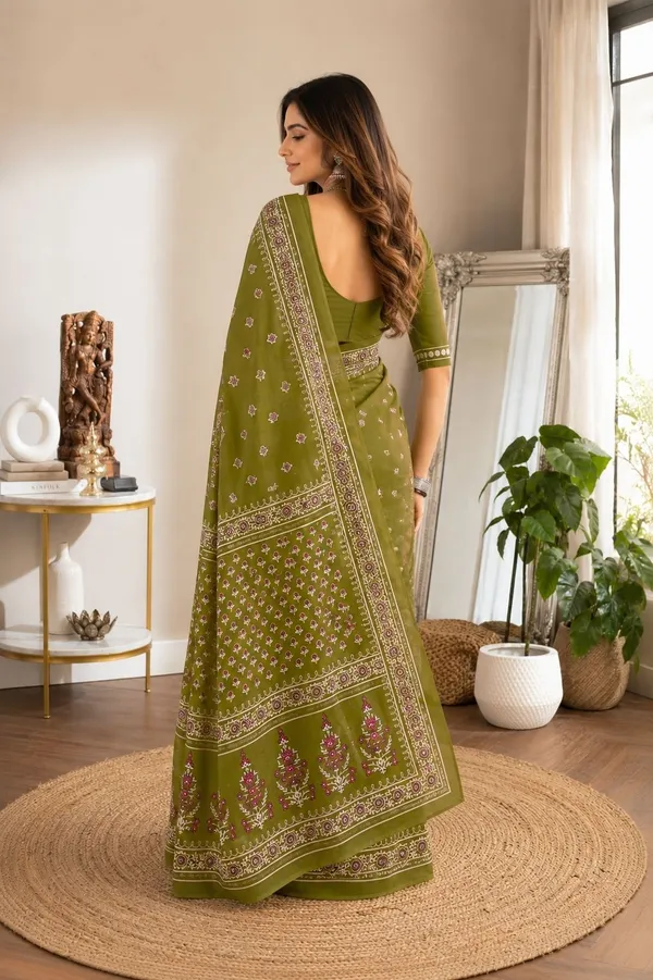 Leelavati_Printed_Floral_Print_Geometric_Print_Blocked_Printed_Daily_Wear_Pure_Cotton_Saree_Green
