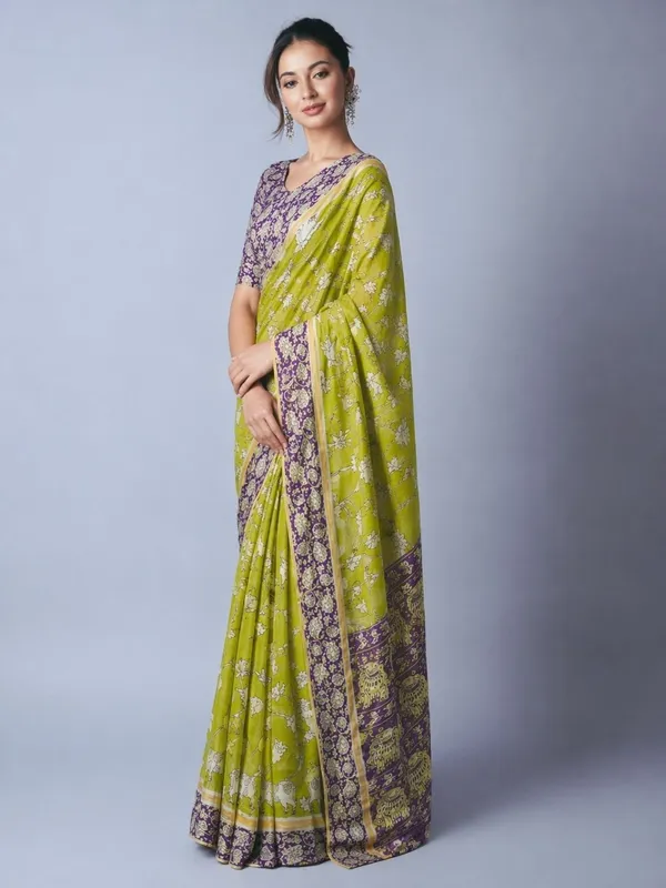 Leelavati_Printed_Floral_Print_Geometric_Print_Blocked_Printed_Daily_Wear_Pure_Cotton_Saree_Green