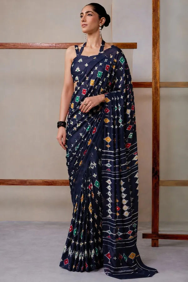 Leelavati_Printed_Floral_Print_Geometric_Print_Blocked_Printed_Daily_Wear_Pure_Cotton_Saree_Dark_Blue
