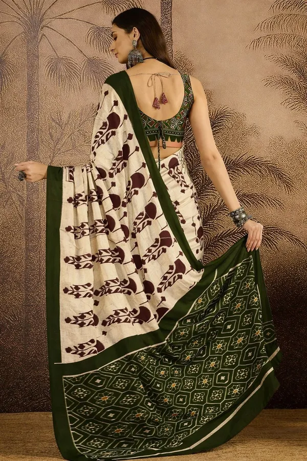 Leelavati_Printed_Floral_Print_Geometric_Print_Blocked_Printed_Daily_Wear_Pure_Cotton_Saree_Brown_And_Green