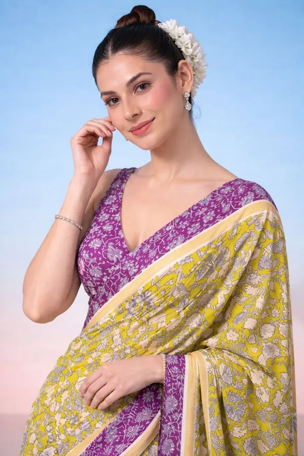 Leelavati_Printed_Floral_Print_Geometric_Print_Blocked_Printed_Daily_Wear_Pure_Cotton_Saree_Green