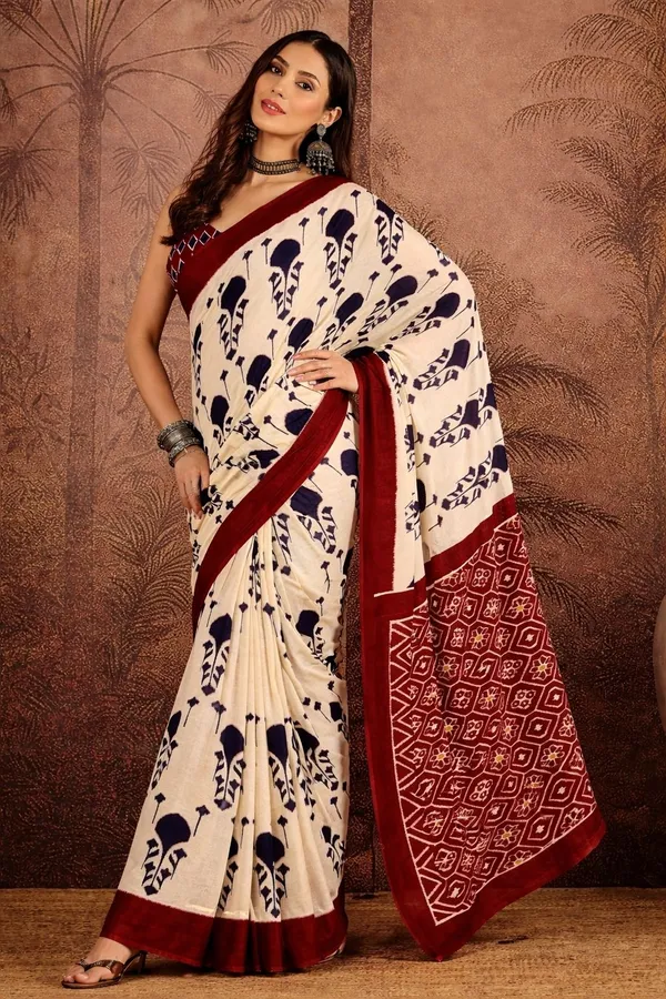 Leelavati_Printed_Floral_Print_Geometric_Print_Blocked_Printed_Daily_Wear_Pure_Cotton_Saree_Blue_And_Red
