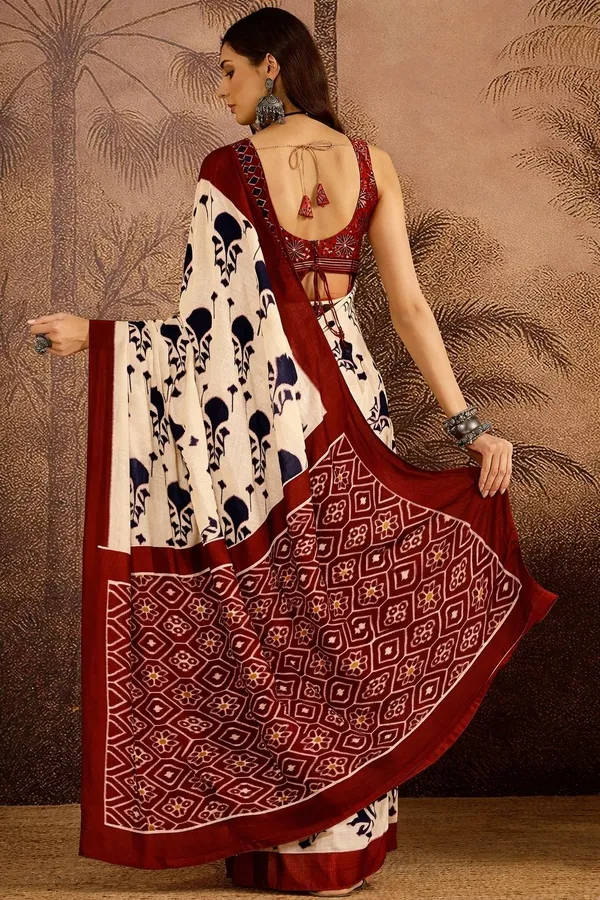 Leelavati_Printed_Floral_Print_Geometric_Print_Blocked_Printed_Daily_Wear_Pure_Cotton_Saree_Blue_And_Red