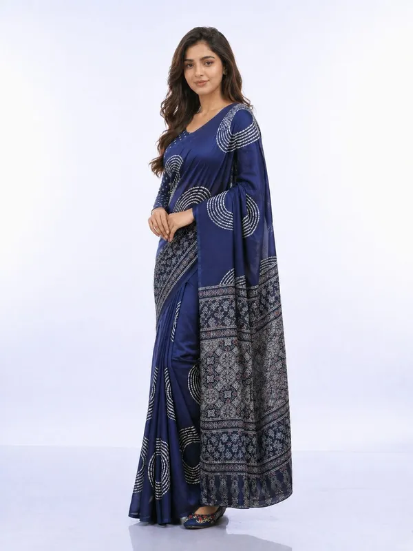 Leelavati_Printed_Floral_Print_Geometric_Print_Blocked_Printed_Daily_Wear_Pure_Cotton_Saree_Blue
