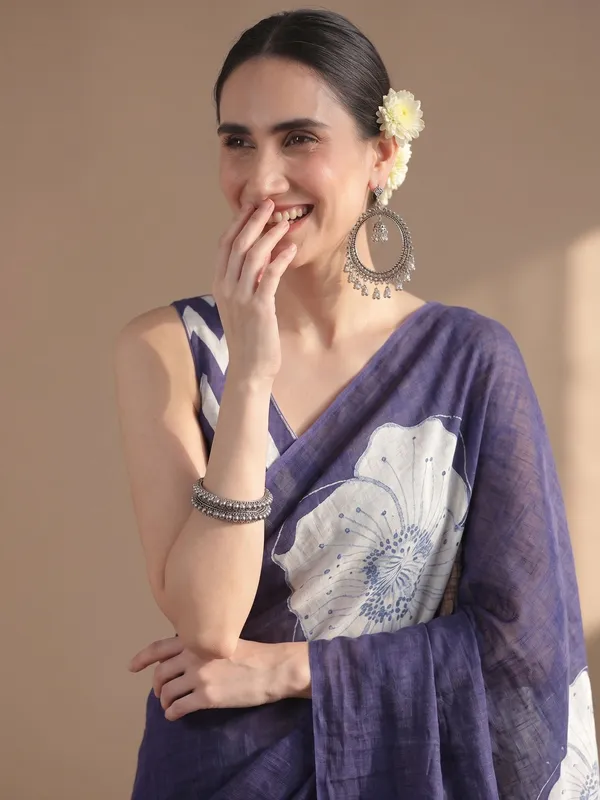 Leelavati_Printed_Floral_Print_Geometric_Print_Blocked_Printed_Daily_Wear_Pure_Cotton_Saree_Blue