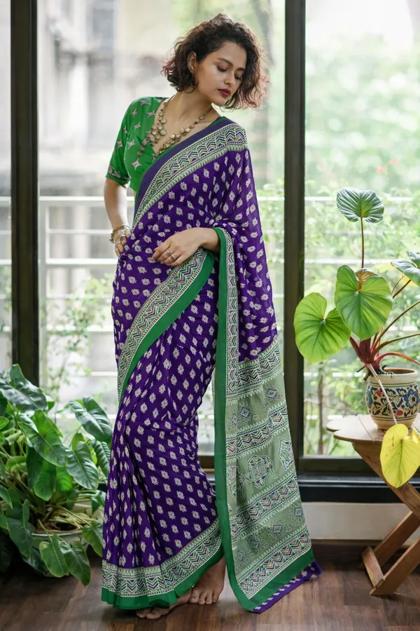 Leelavati_Printed_Floral_Print_Geometric_Print_Blocked_Printed_Daily_Wear_Pure_Cotton_Saree_Purple