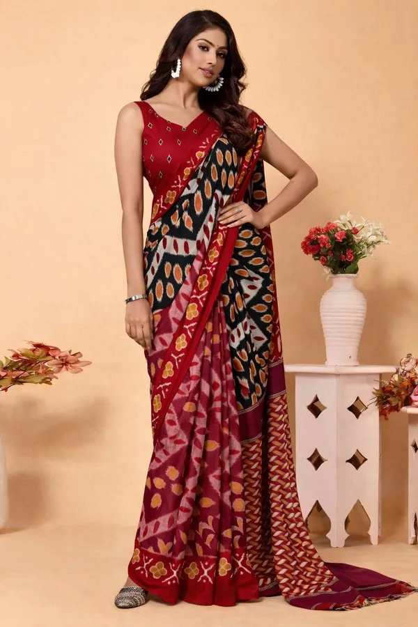 Leelavati_Printed_Floral_Print_Geometric_Print_Blocked_Printed_Daily_Wear_Pure_Cotton_Saree_Black_And_Red