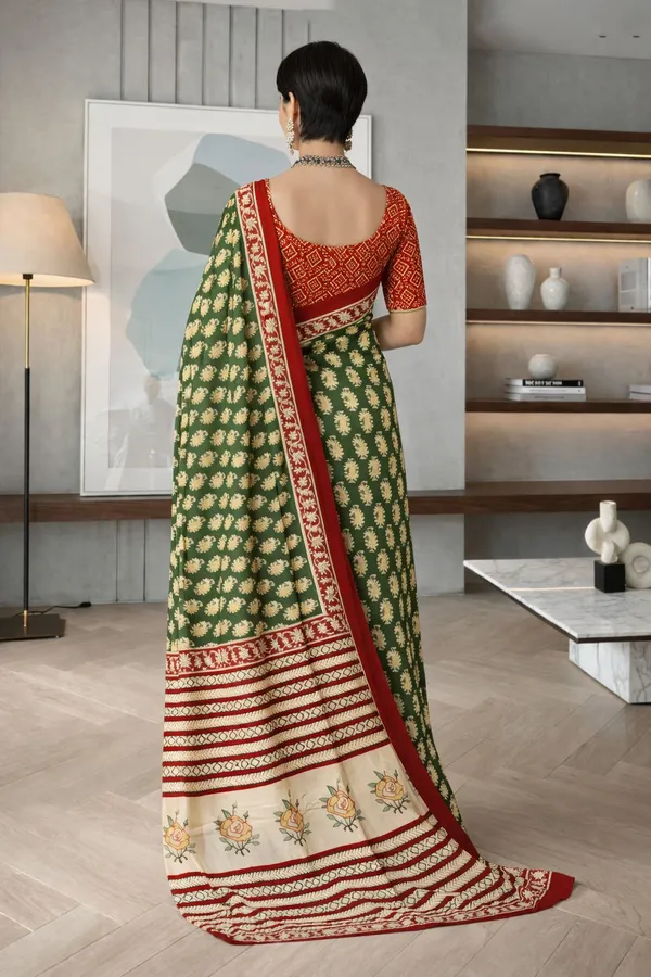 Leelavati_Printed_Floral_Print_Geometric_Print_Blocked_Printed_Daily_Wear_Pure_Cotton_Saree_Green