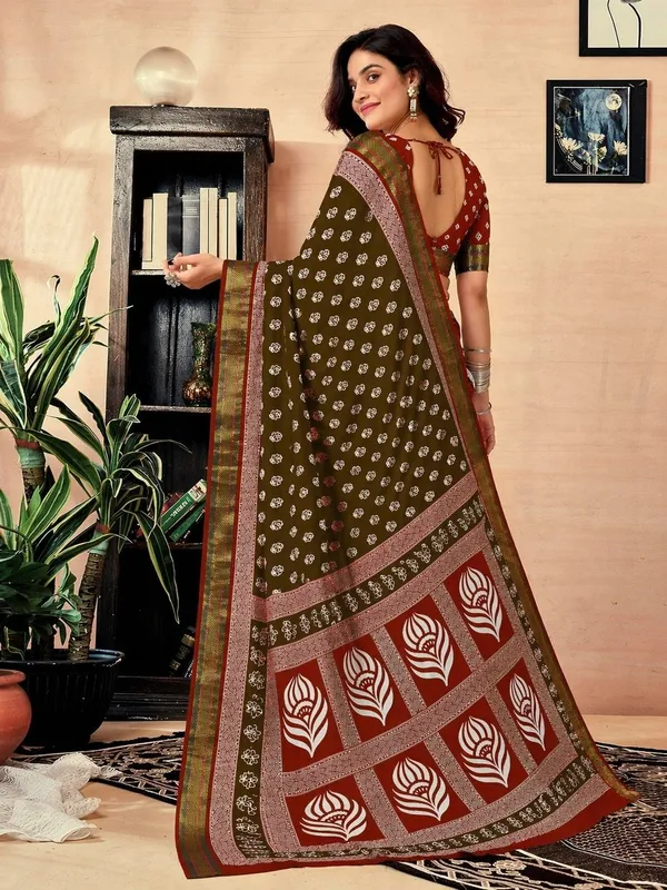 Leelavati_Printed_Floral_Print_Geometric_Print_Blocked_Printed_Woven_Daily_Wear_Pure_Cotton_Saree_Brown_And_Red