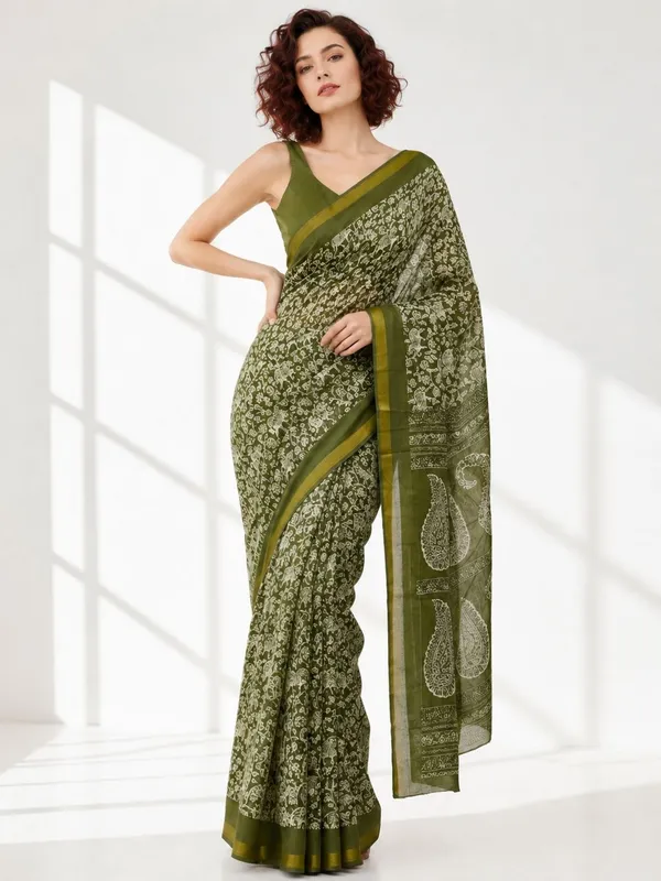 Leelavati_Printed_Floral_Print_Geometric_Print_Blocked_Printed_Woven_Daily_Wear_Pure_Cotton_Saree_Green