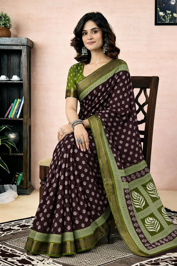 Leelavati_Printed_Floral_Print_Geometric_Print_Blocked_Printed_Woven_Daily_Wear_Pure_Cotton_Saree_Brown_And_Green