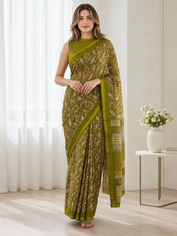 Leelavati_Printed_Floral_Print_Geometric_Print_Blocked_Printed_Woven_Daily_Wear_Pure_Cotton_Saree_Green