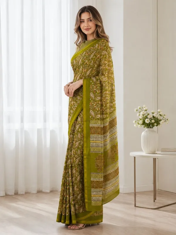 Leelavati_Printed_Floral_Print_Geometric_Print_Blocked_Printed_Woven_Daily_Wear_Pure_Cotton_Saree_Green
