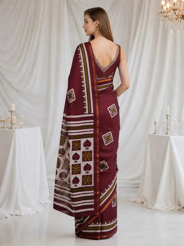 Leelavati_Printed_Floral_Print_Geometric_Print_Blocked_Printed_Woven_Daily_Wear_Pure_Cotton_Saree_Maroon