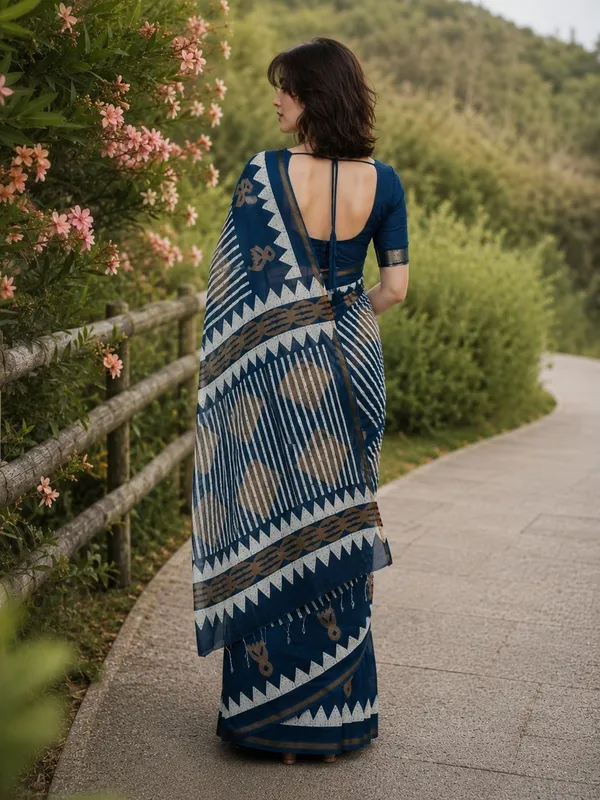 Leelavati_Printed_Floral_Print_Geometric_Print_Blocked_Printed_Woven_Daily_Wear_Pure_Cotton_Saree_Blue
