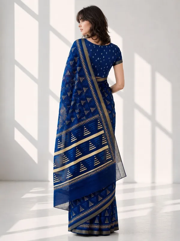 Leelavati_Printed_Floral_Print_Geometric_Print_Blocked_Printed_Woven_Daily_Wear_Pure_Cotton_Saree_Blue