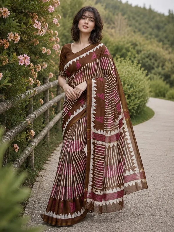 Leelavati_Printed_Floral_Print_Geometric_Print_Blocked_Printed_Woven_Daily_Wear_Pure_Cotton_Saree_Brown