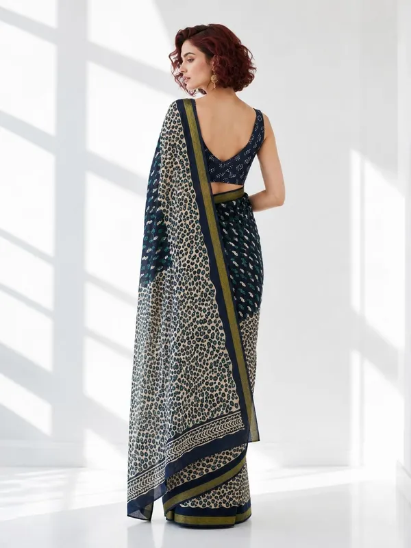 Leelavati_Printed_Floral_Print_Geometric_Print_Blocked_Printed_Woven_Daily_Wear_Pure_Cotton_Saree_Dark_Blue