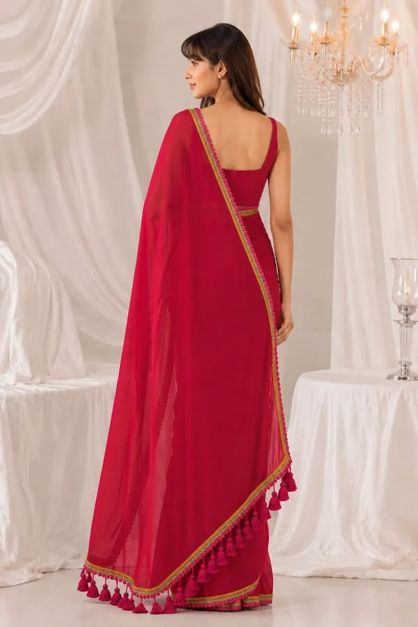 Leelavati_Embroidered_Self_Design_Solid/Plain_Bollywood_Pure_Cotton_Saree_Red