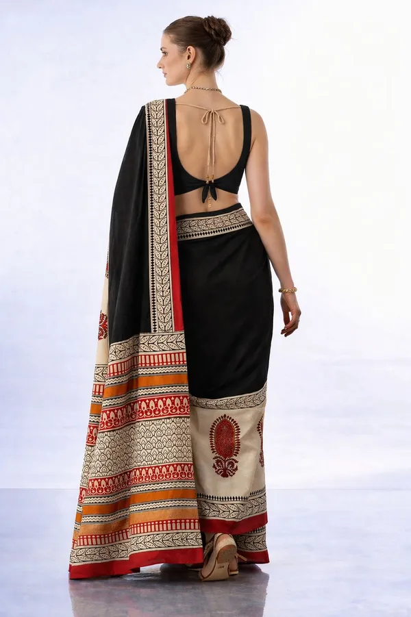 Leelavati_Printed_Floral_Print_Geometric_Print_Blocked_Printed_Daily_Wear_Pure_Cotton_Saree_Black