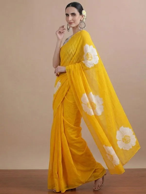 Leelavati_Printed_Floral_Print_Geometric_Print_Blocked_Printed_Daily_Wear_Pure_Cotton_Saree_Yellow