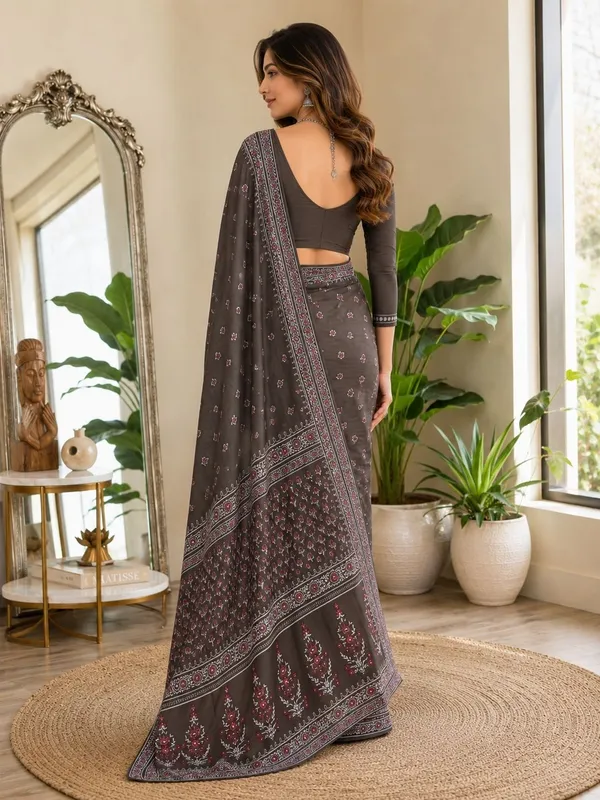 Leelavati_Printed_Floral_Print_Geometric_Print_Blocked_Printed_Daily_Wear_Pure_Cotton_Saree_Grey