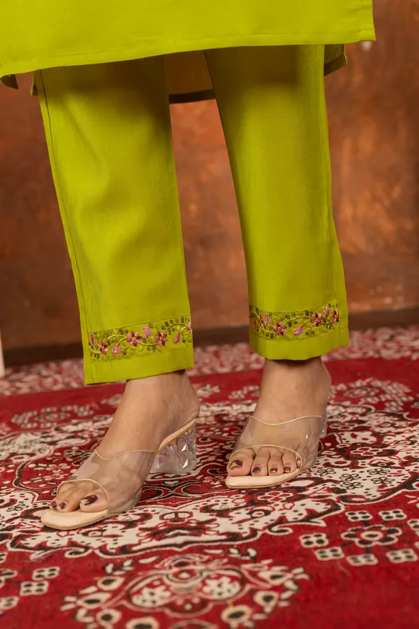 Parrot_Green_Marina_Silk_Embroidered_Kurti_With_Pant_And_Dupatta_For_Women