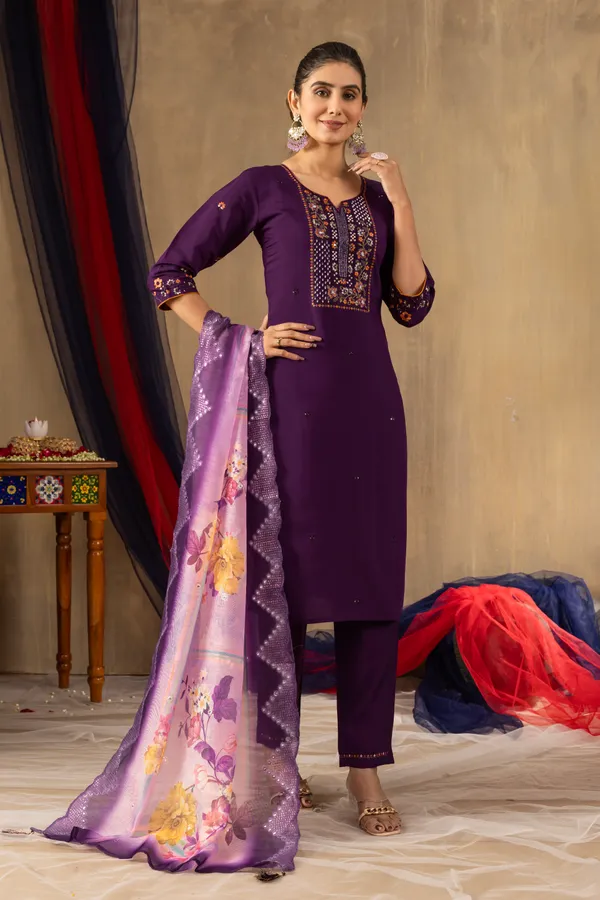Purple_Roman_Silk_Embroidered_Kurti_With_Pant_And_Dupatta_For_Women