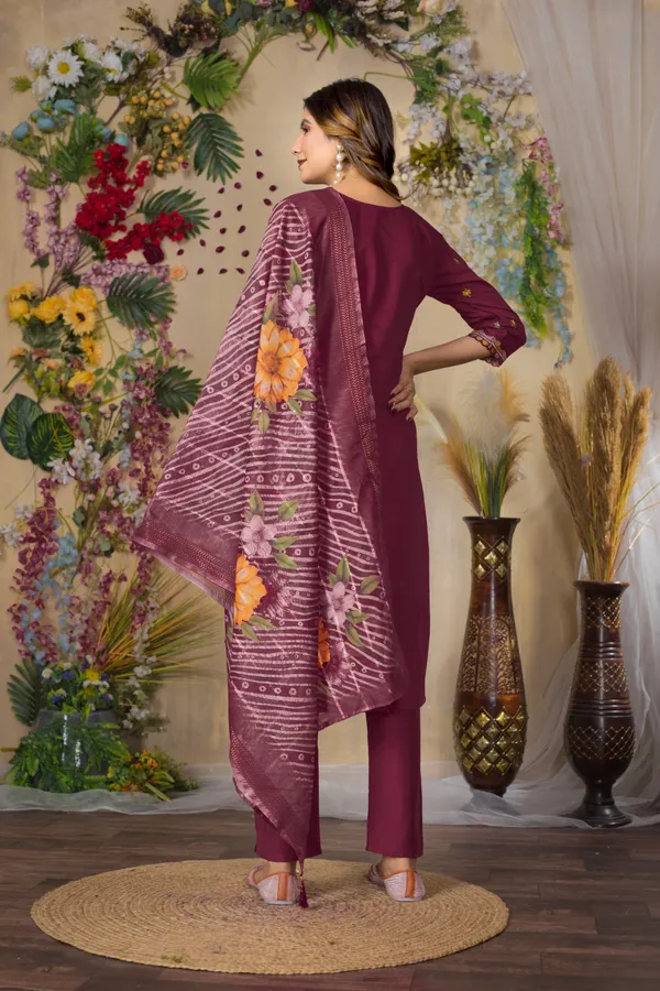 Pink_Roman_Silk_Embroidered_Kurti_With_Pant_And_Dupatta_For_Women